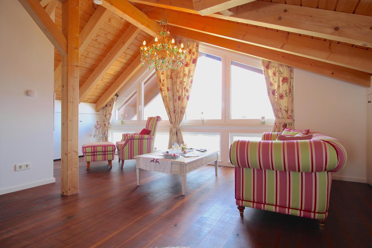 Himmelschloesschen & Chalet Rose Γκάρμις-Παρτενκίρχεν Εξωτερικό φωτογραφία